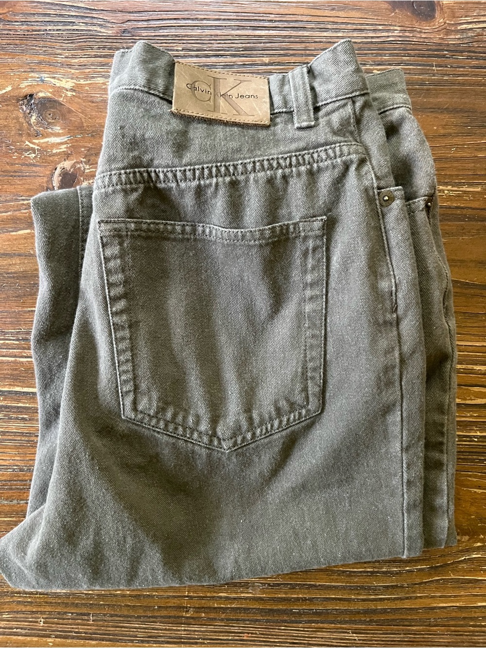 Calvin Klein Jeans Women's Olive Straight-Leg Jeans